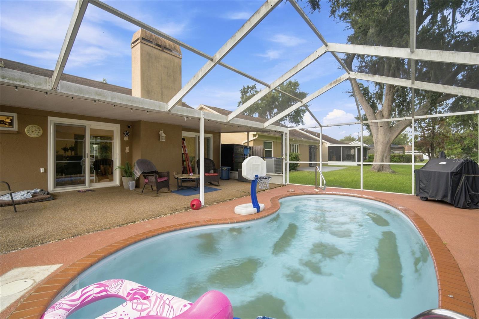 $7500 estimate to Re-glaze the pool to look new.