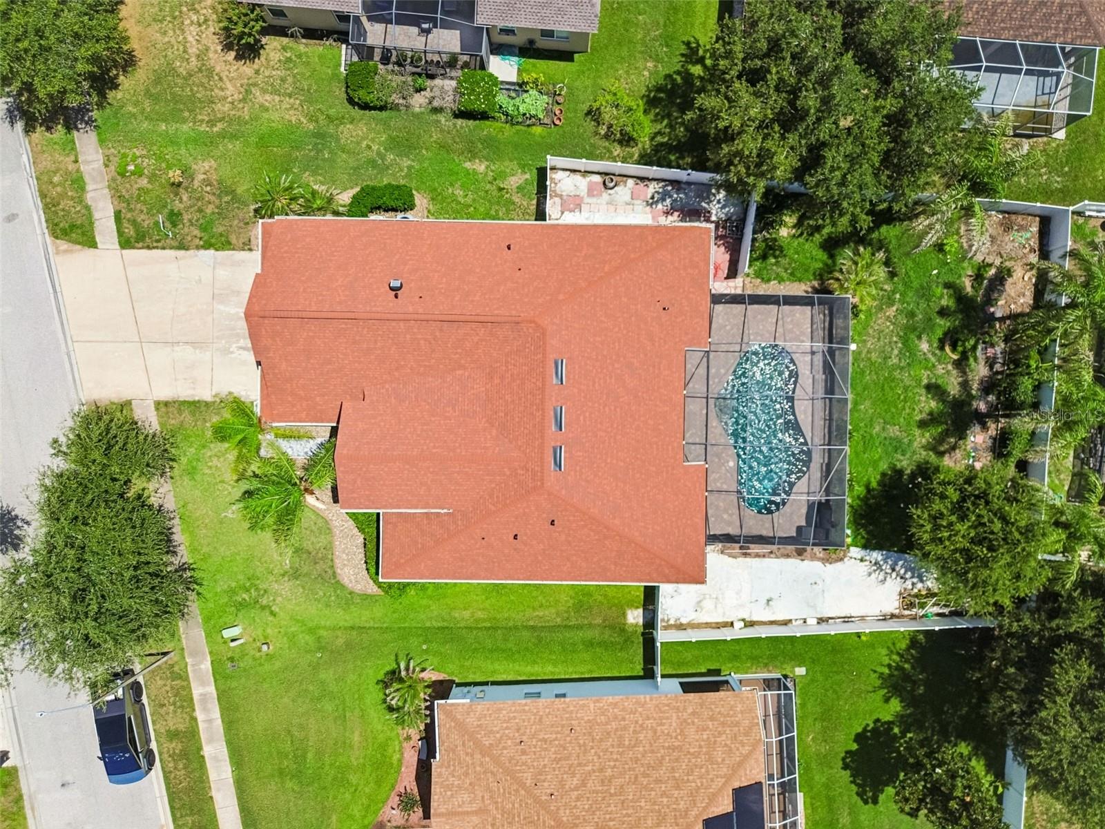 V4950092