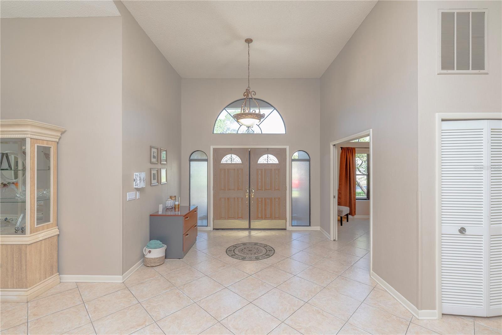 Grand foyer.
