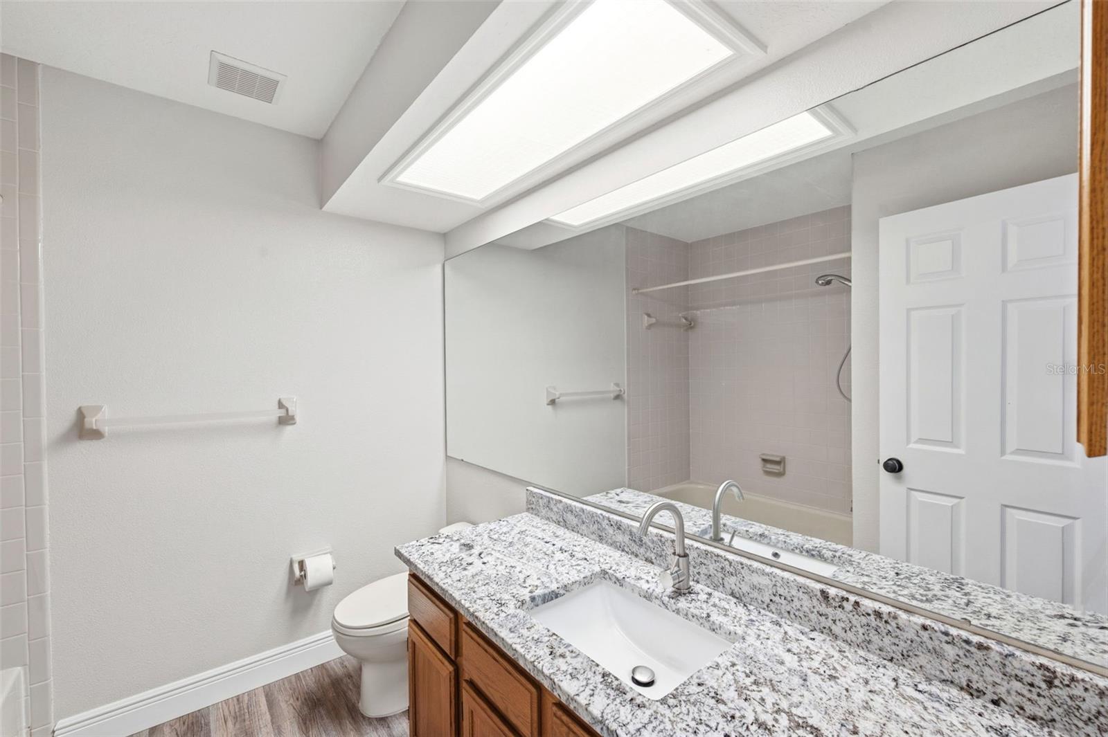 The guest bathroom - 2nd of 3 bathrooms