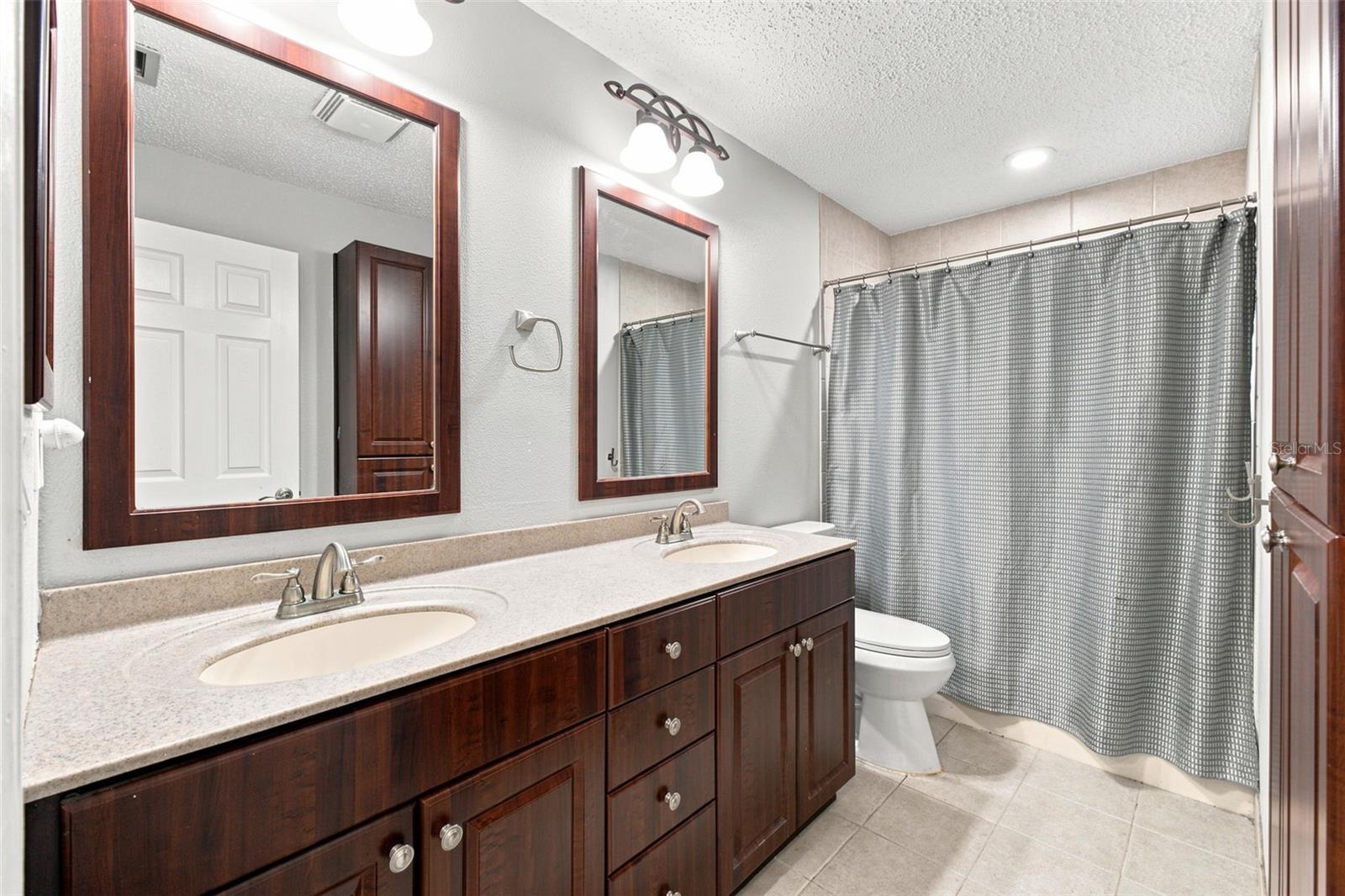 Bathroom #2