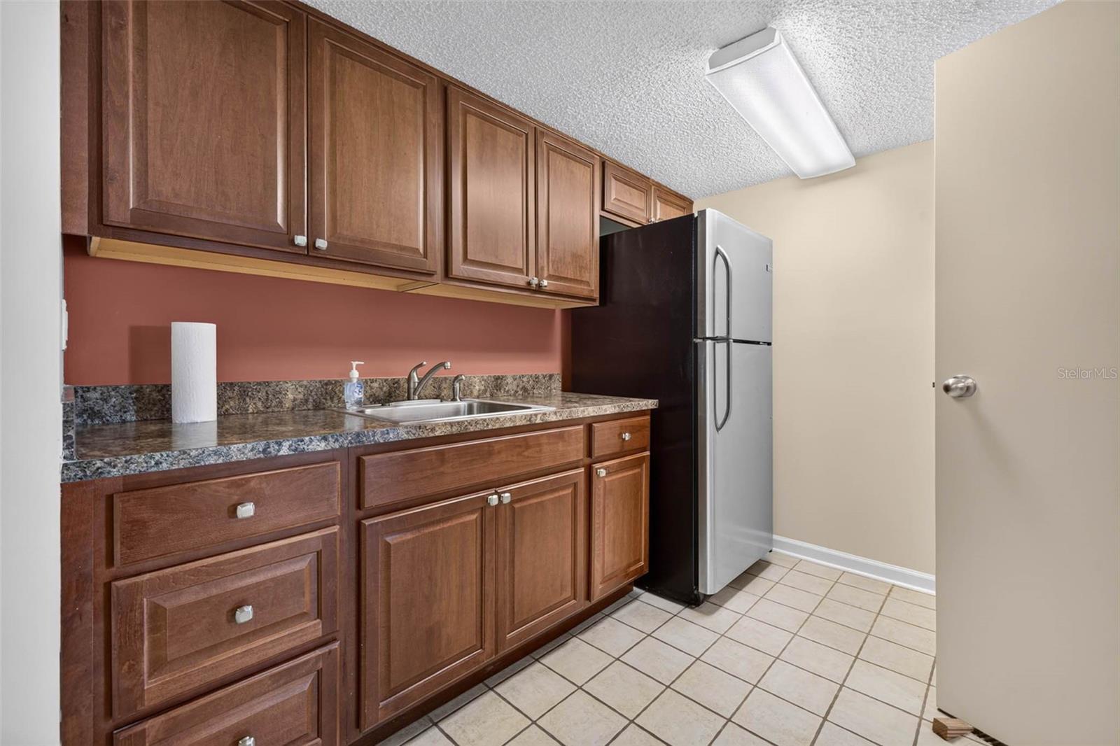 Lobby Kitchen