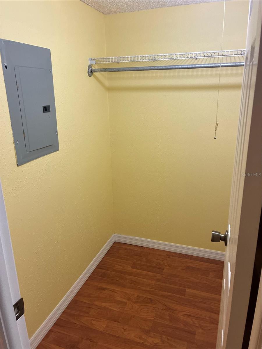 Walk In Closet