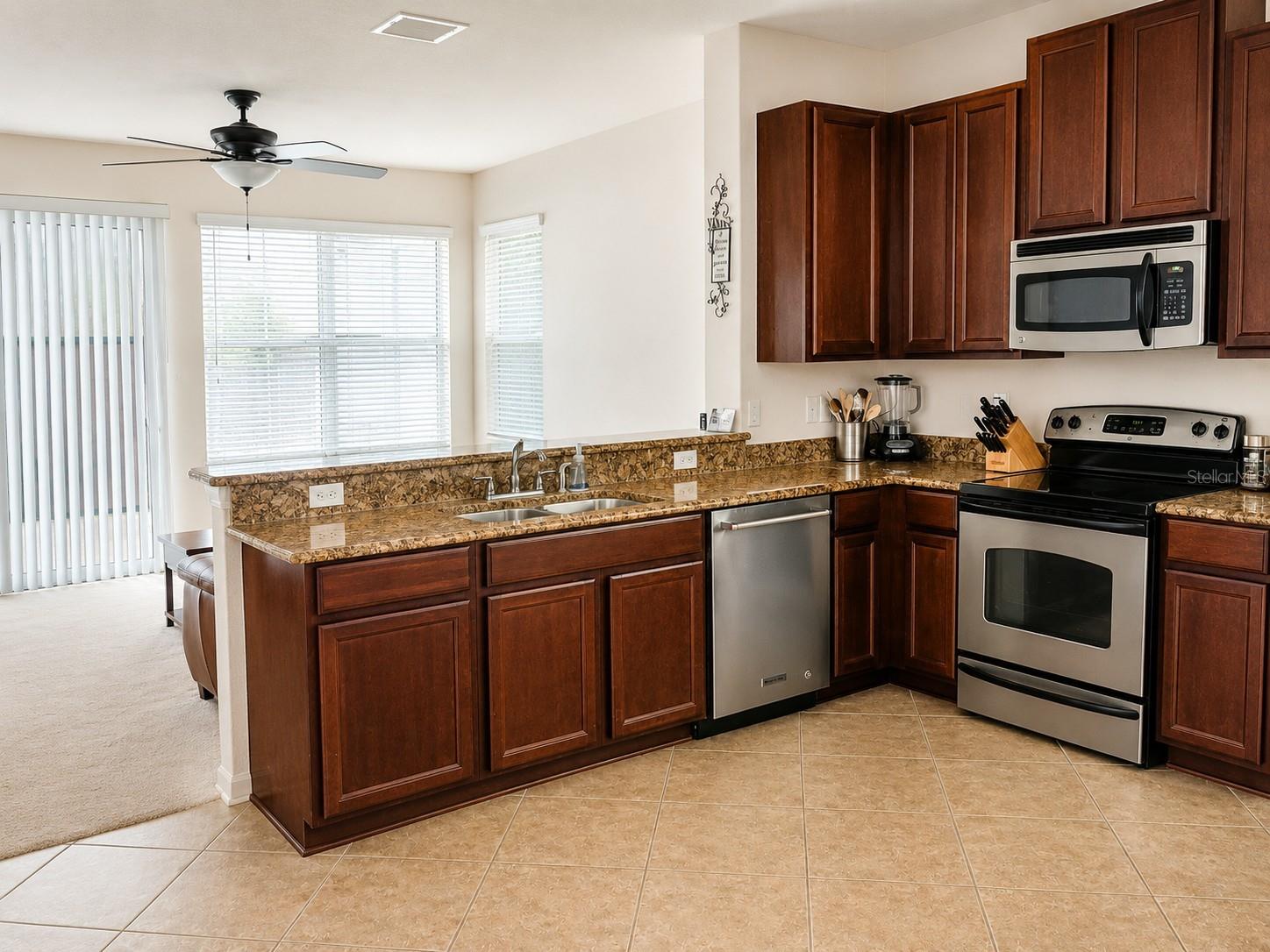 Kitchen Left