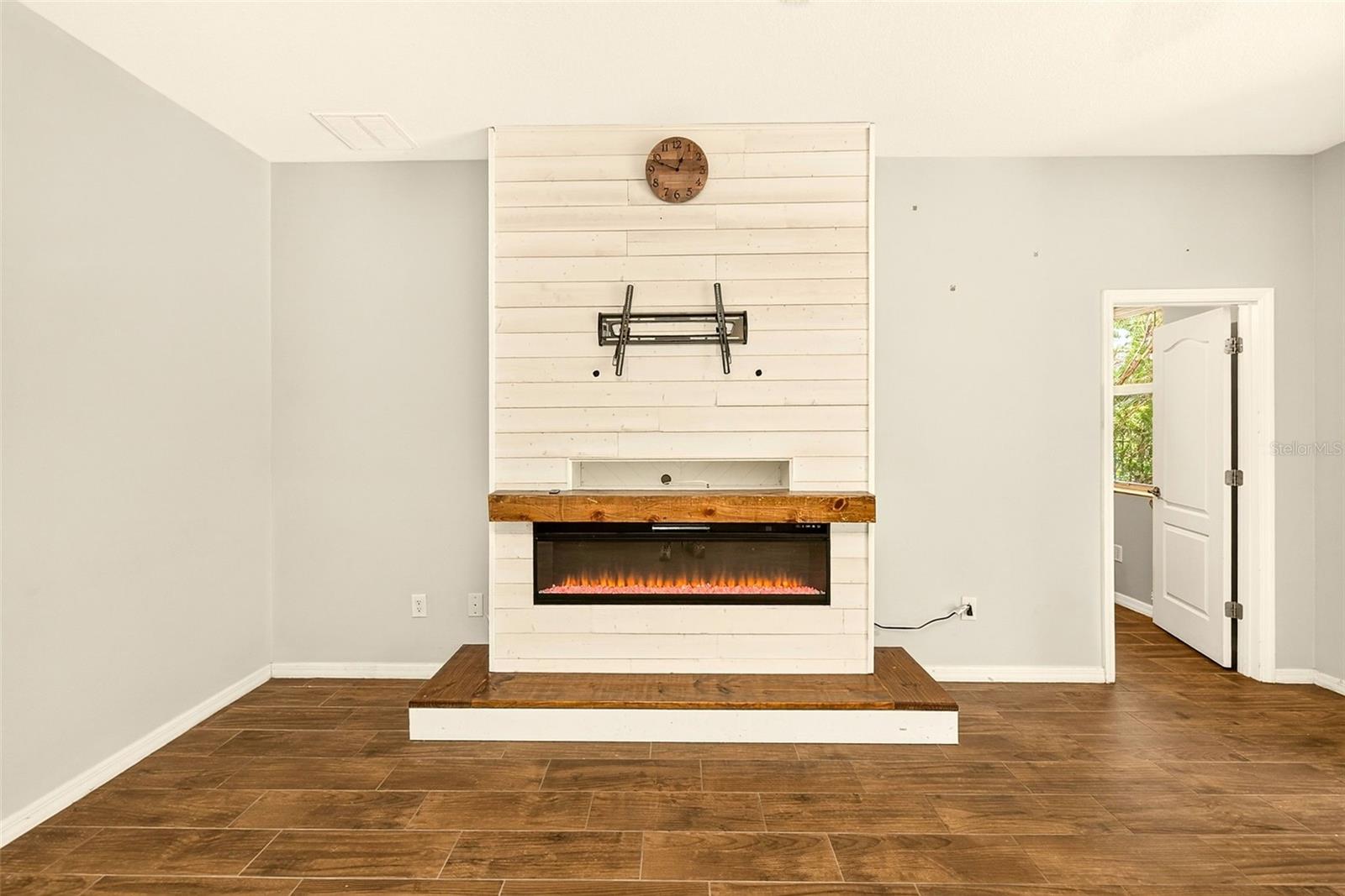 electric fireplace