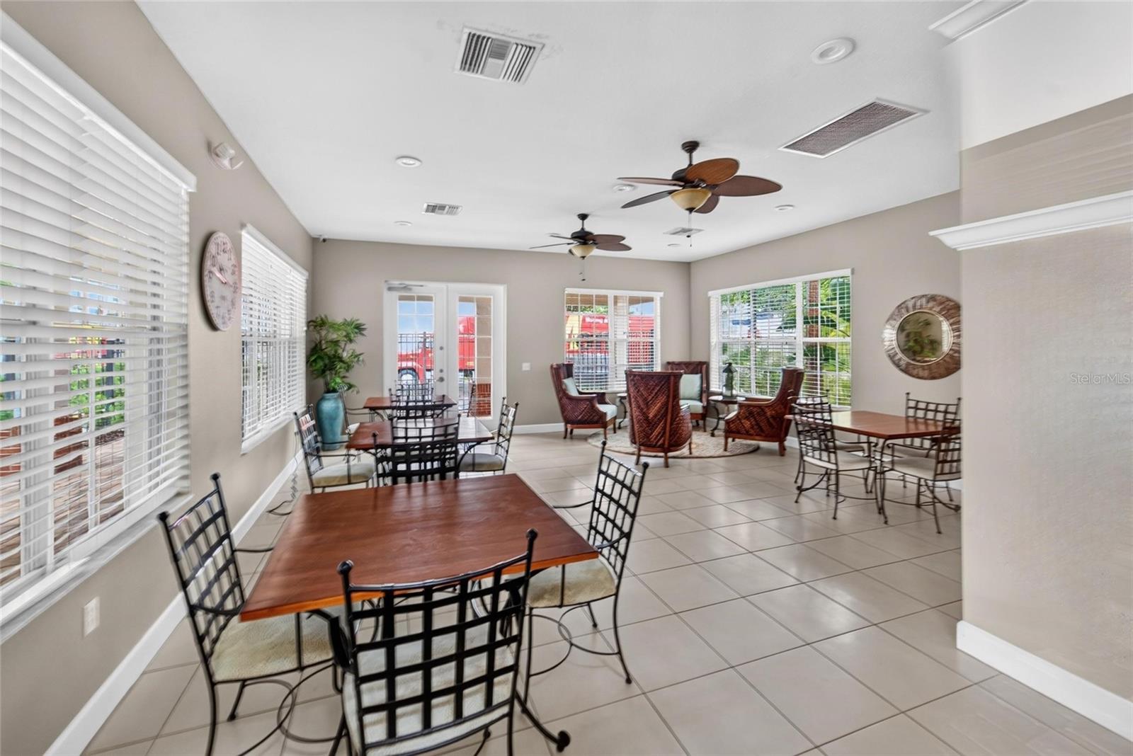 Clubhouse indoor seating