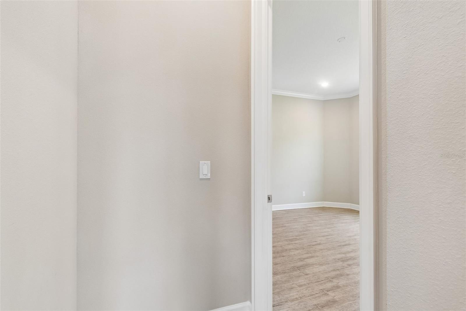 1st Floor primary suite