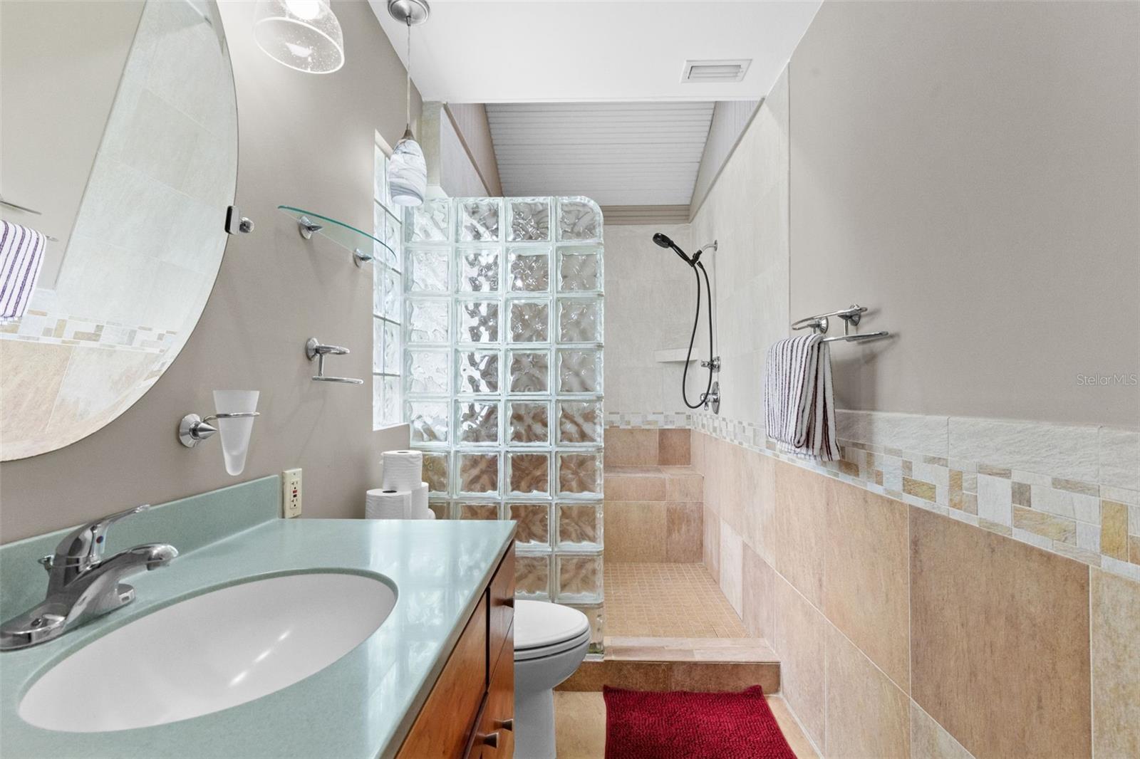 Premium bathroom.