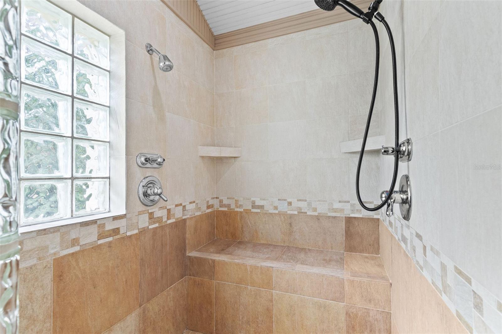 Dual shower area.