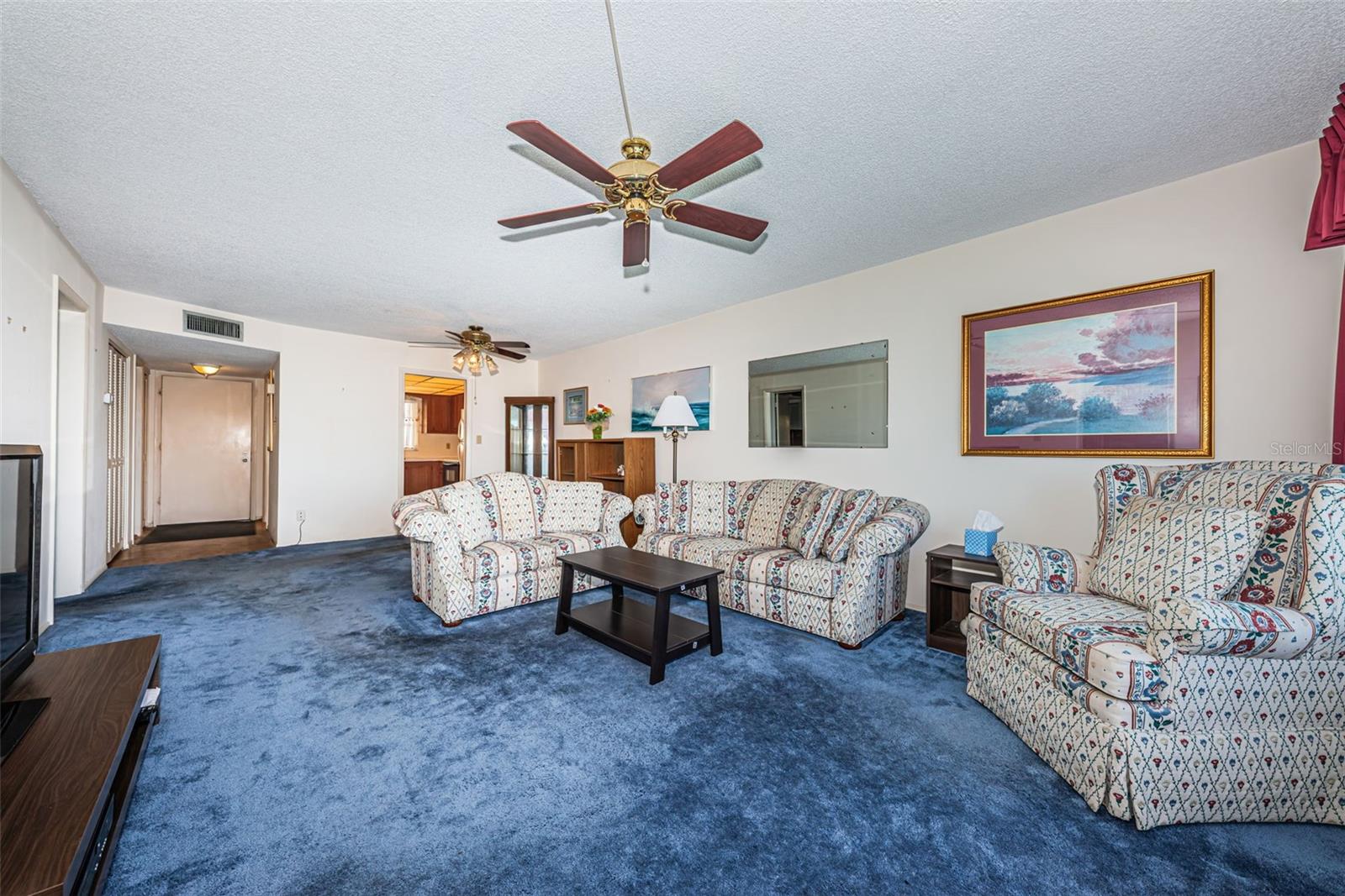 Living and dining room