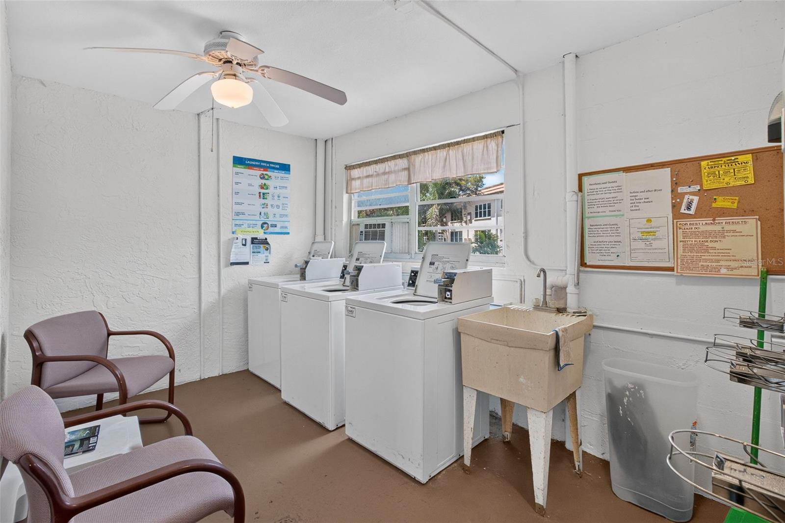 Laundry room located just a few steps from the condo.