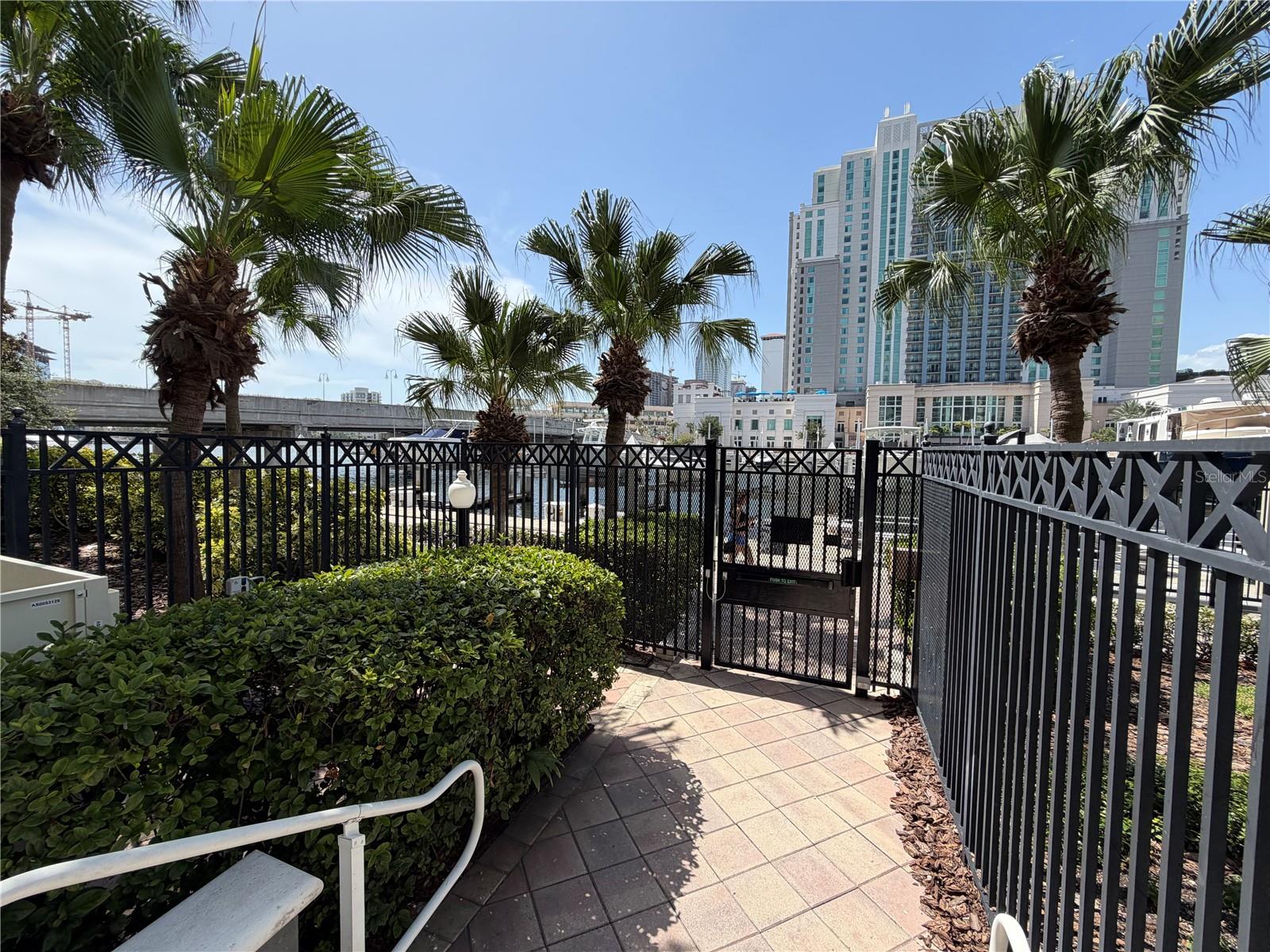 Pedestrian access to waterfront walk