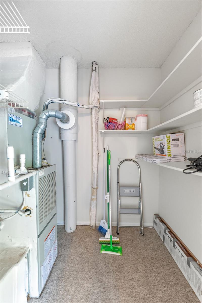very large storage room in the nook area.