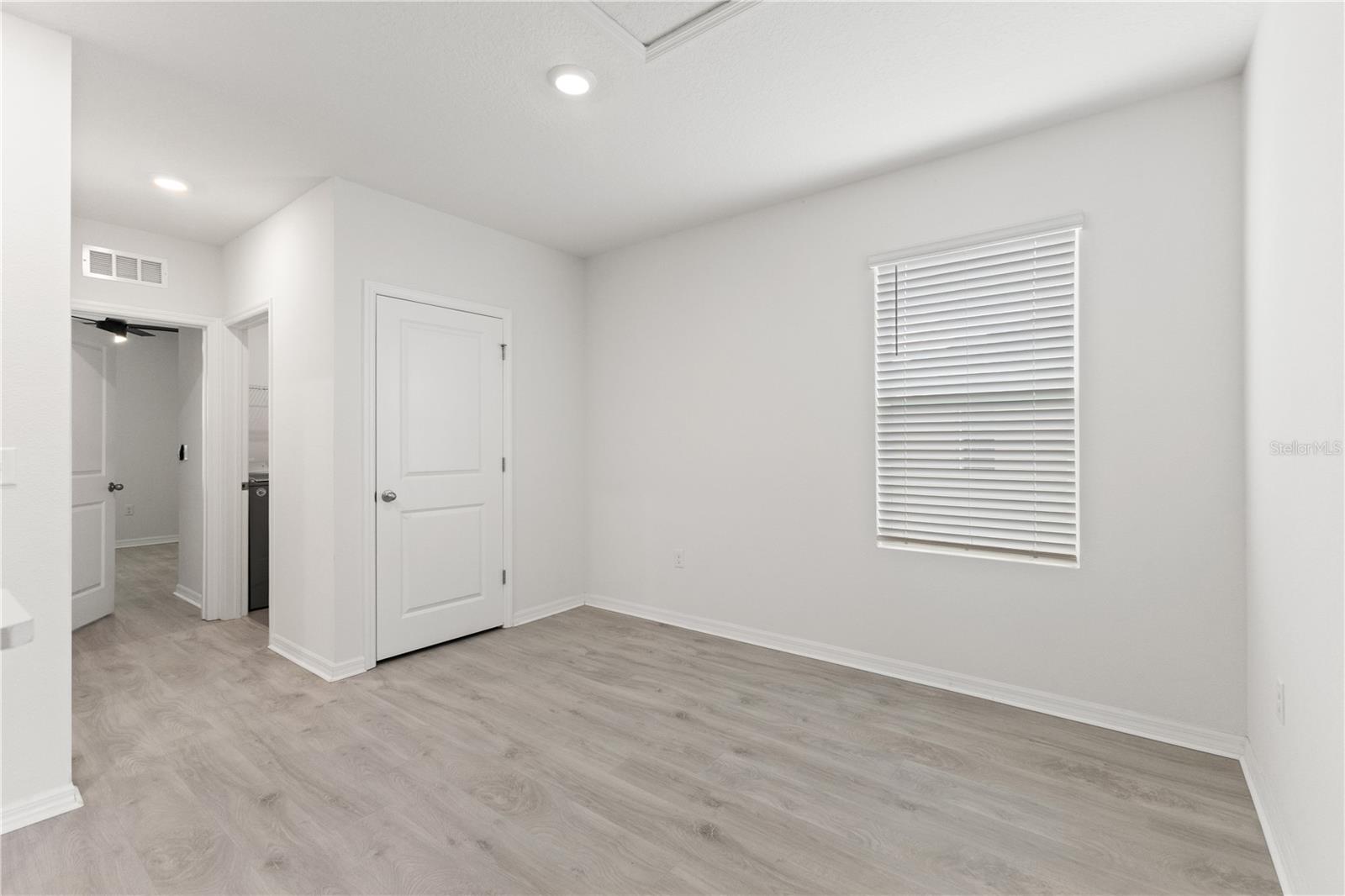 Loft - Upstairs