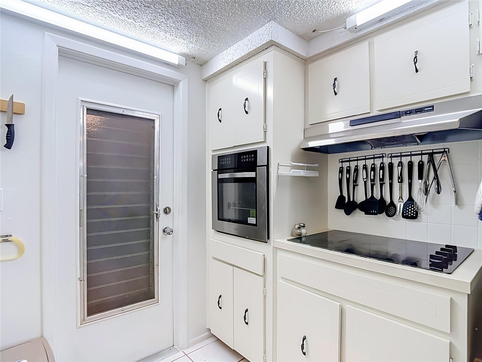 built in oven in kitchen