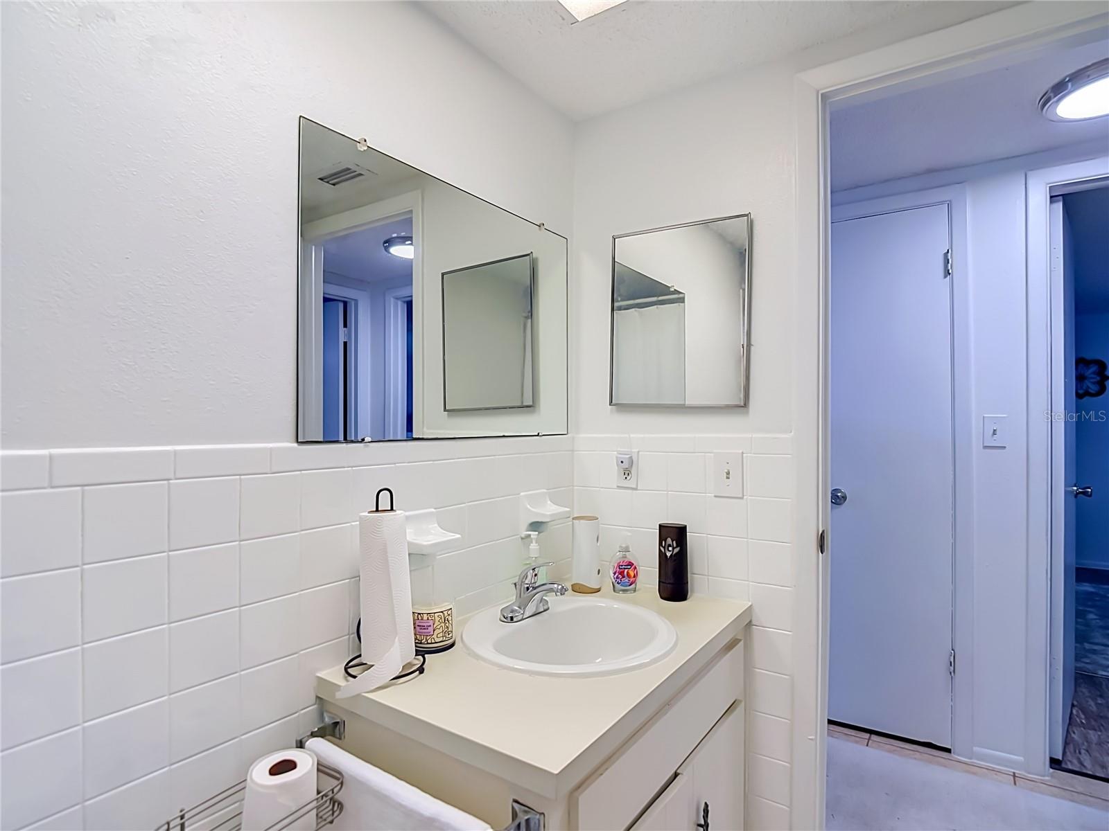 full bathroom