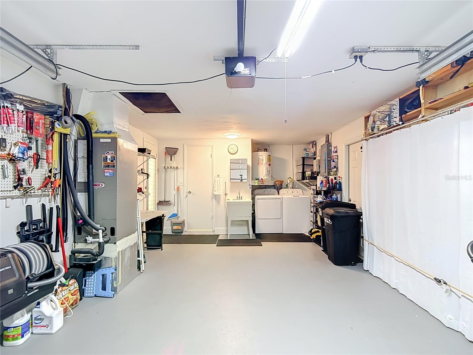 garage