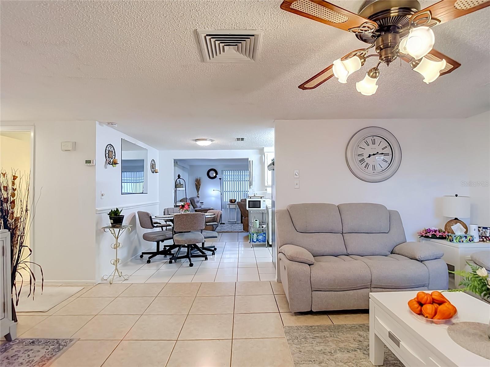 living room/ open to dining area