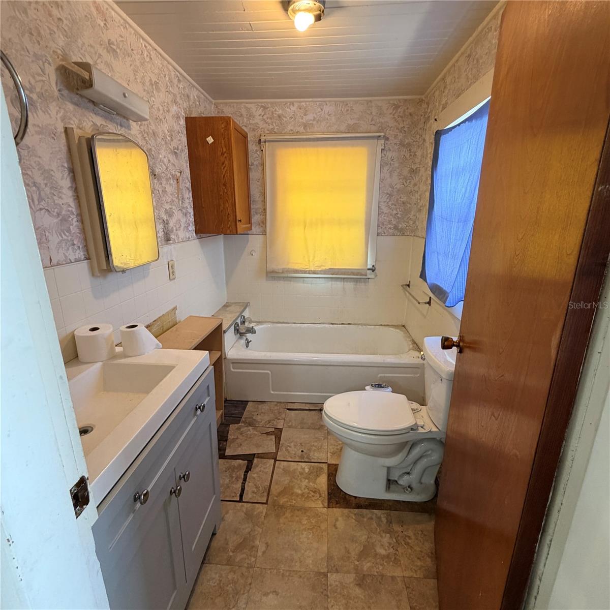 Full bath
