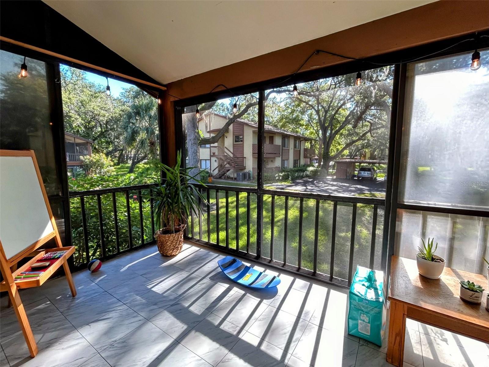 Screened balcony