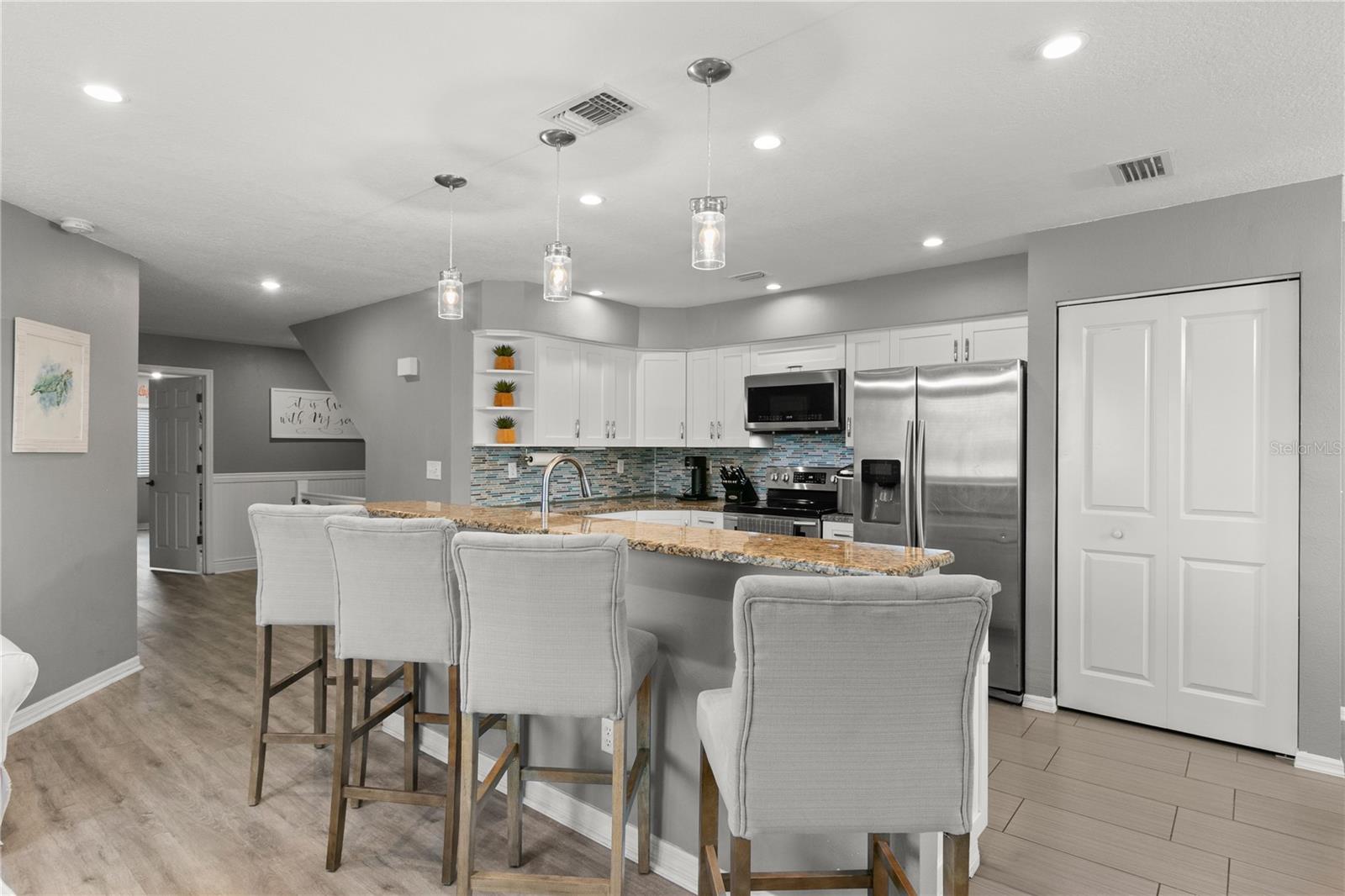 2nd Level-Living Room/Kitchen/Dining Room Combo