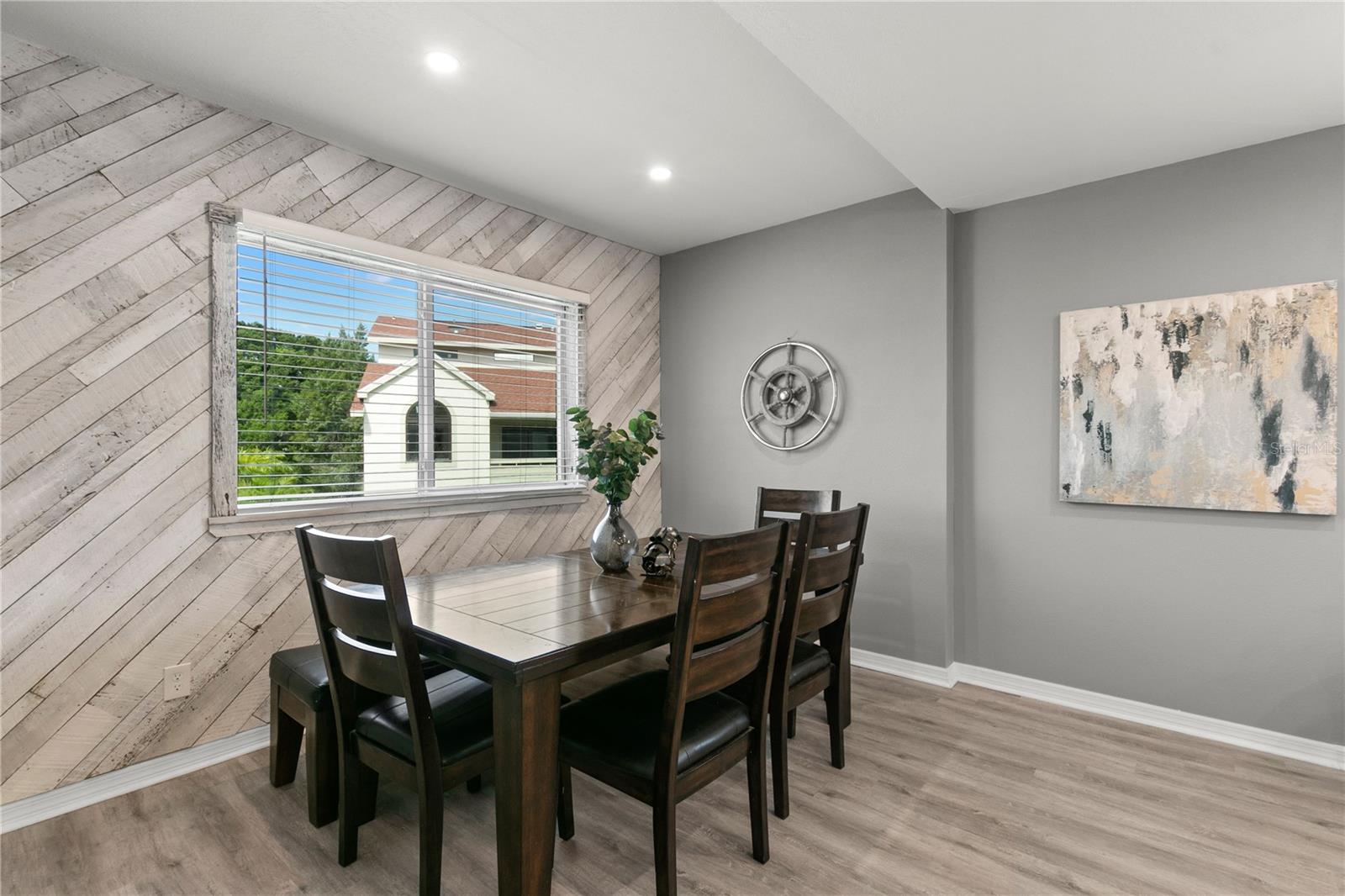 2nd Level-Living Room/Kitchen/Dining Room Combo