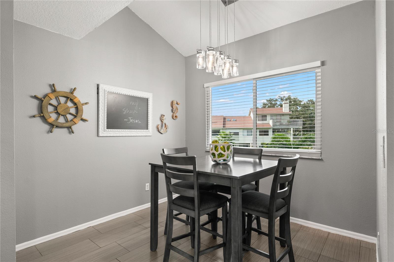 2nd Level-Coffee Nook
