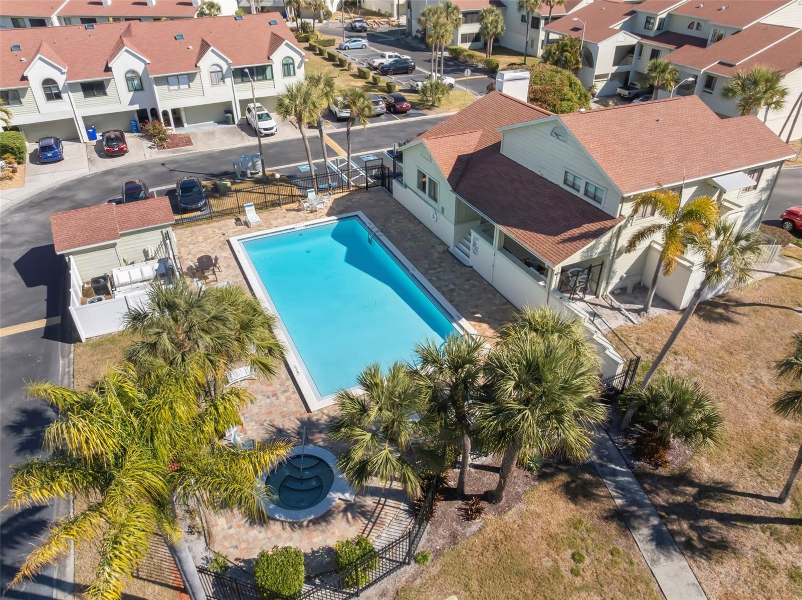 Community Pool/Clubhouse