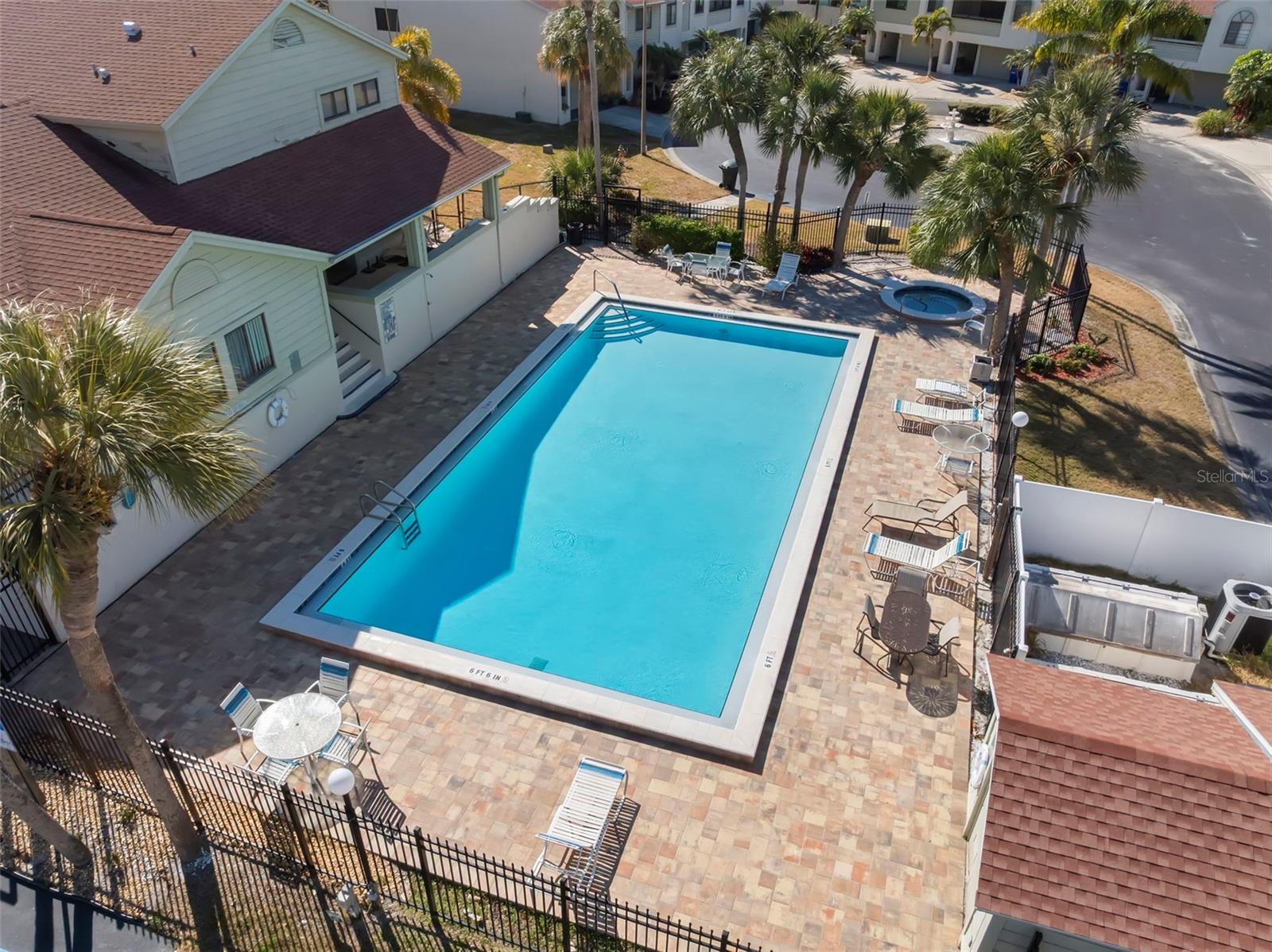Community Pool/Clubhouse