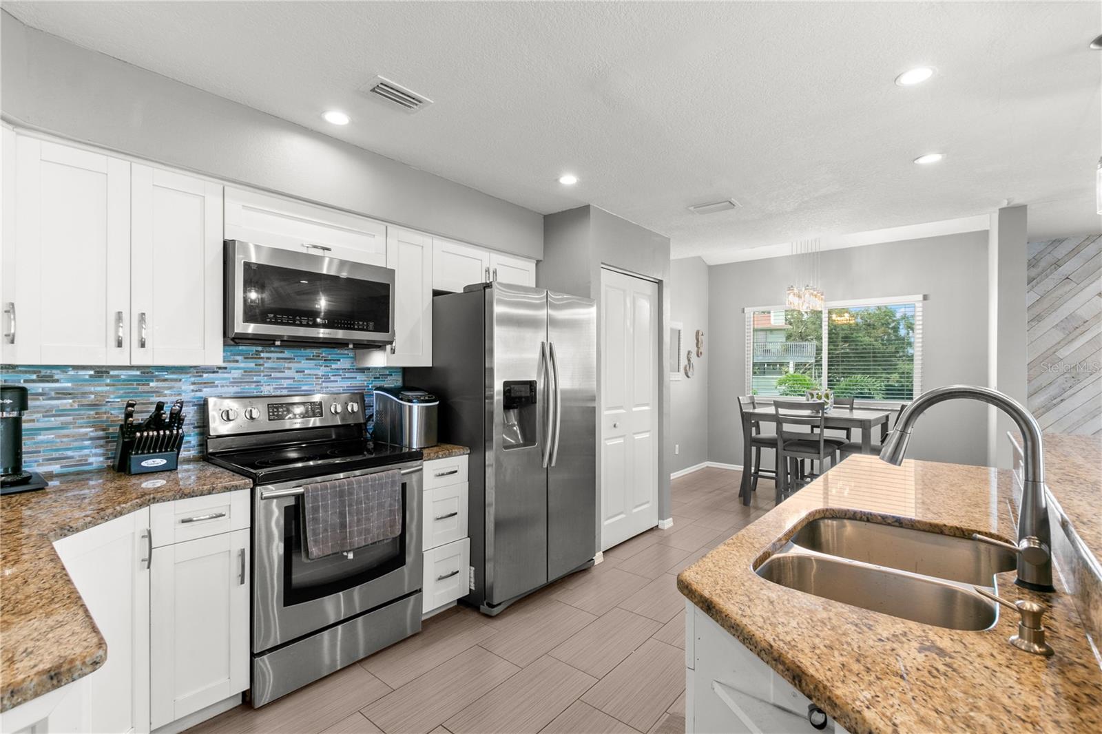2nd Level-Living Room/Kitchen/Dining Room Combo