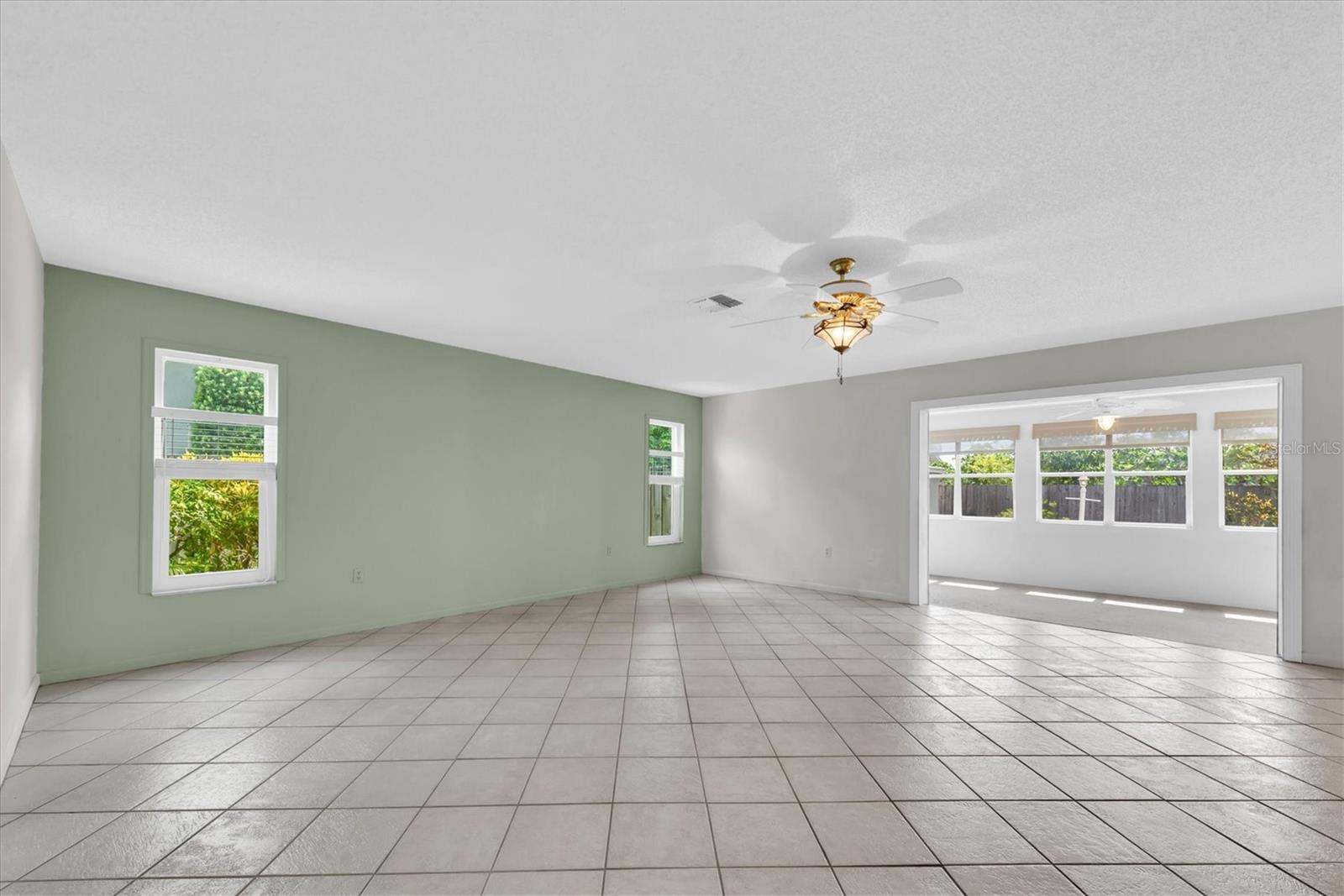 Living Room leading to Florida Room