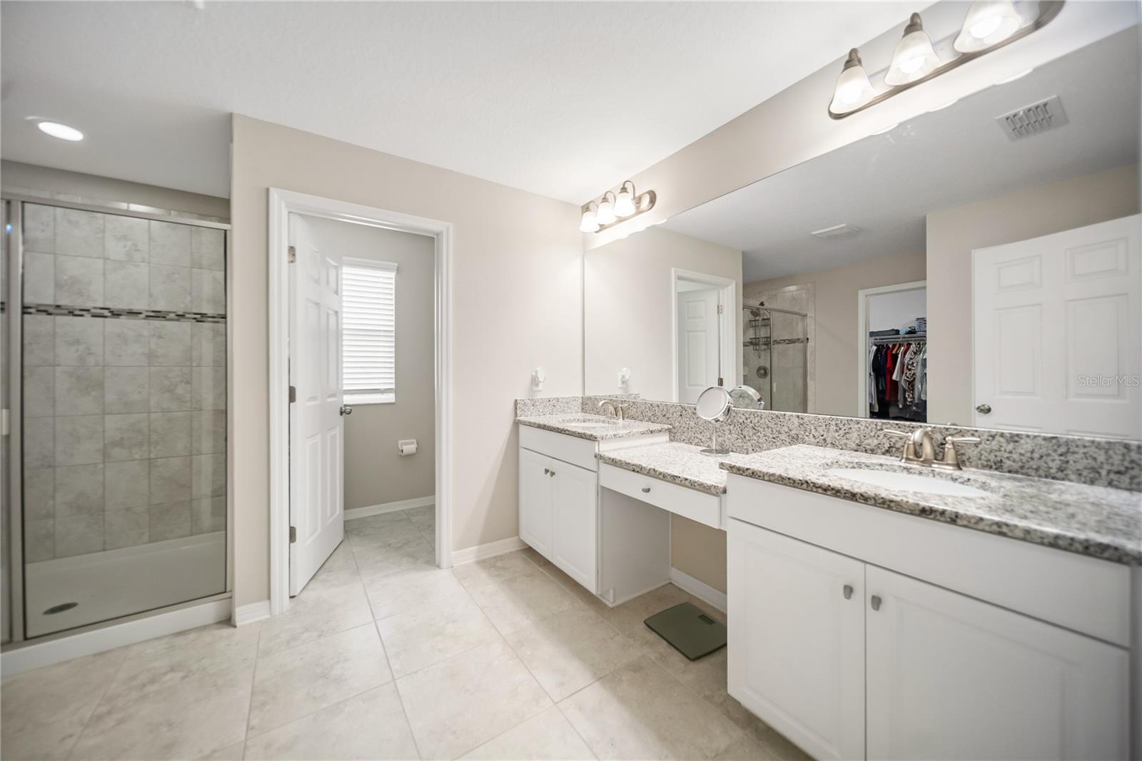 Primary En Suite Bathroom