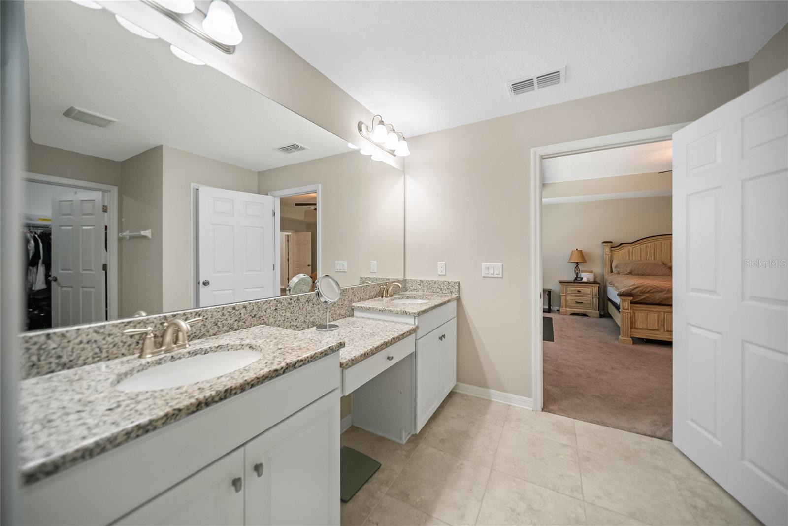 Primary En Suite Bathroom