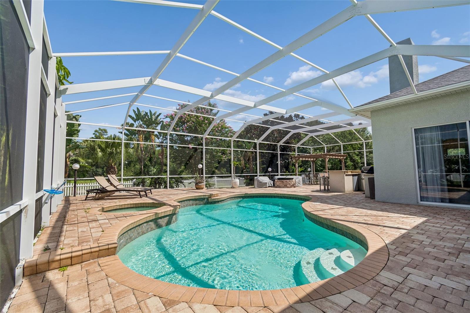 Saltwater Pool & Spa
