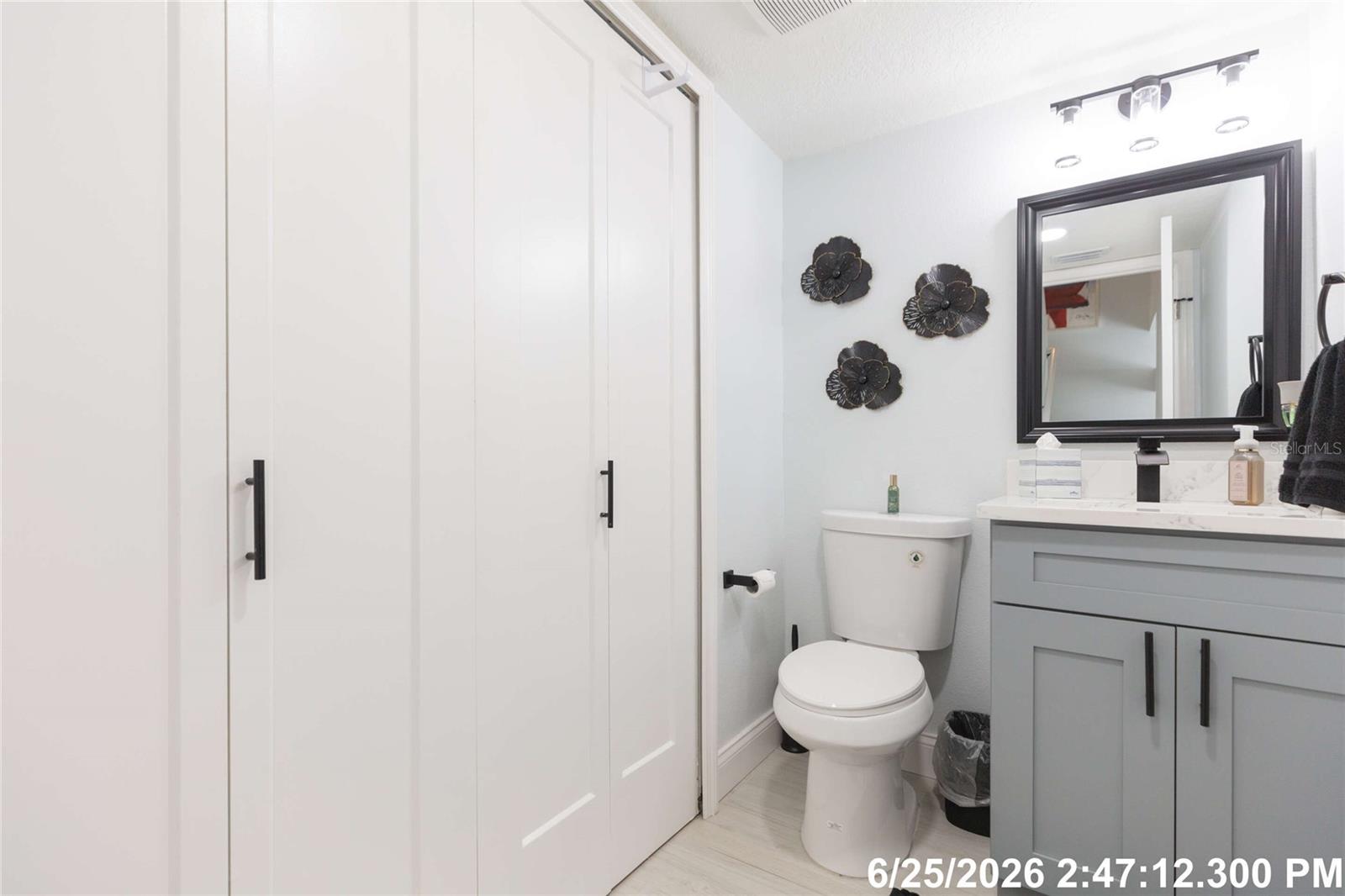 1/2 Bath with Laundry