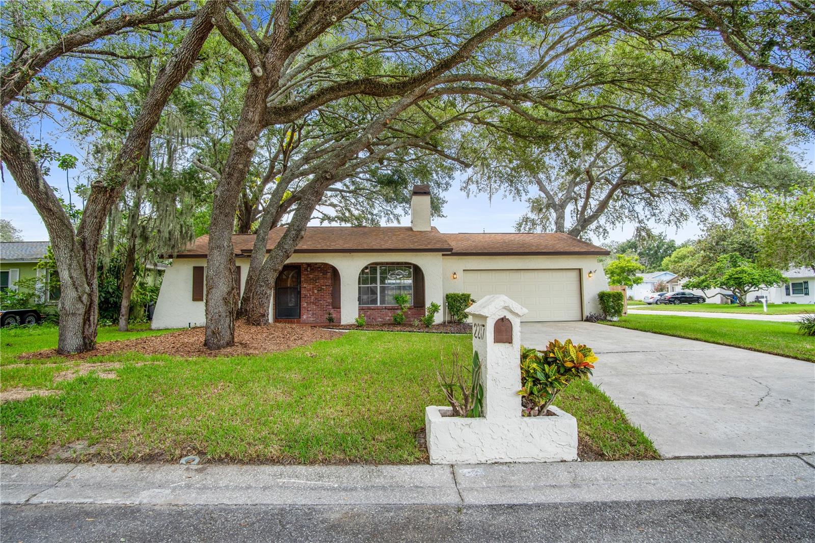 Welcome to 2217 Boxwood Way