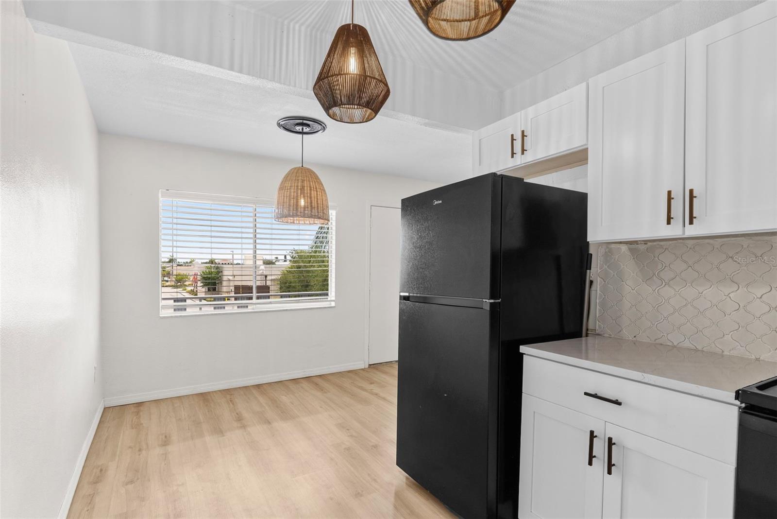 Kitchen / Dining Room Combo