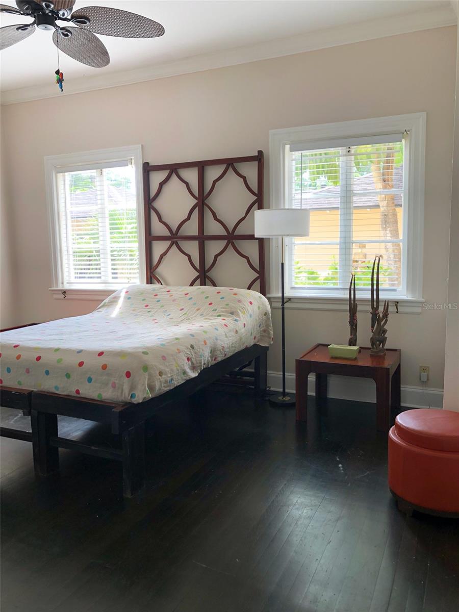 Bedroom 4 (has bathroom suite)