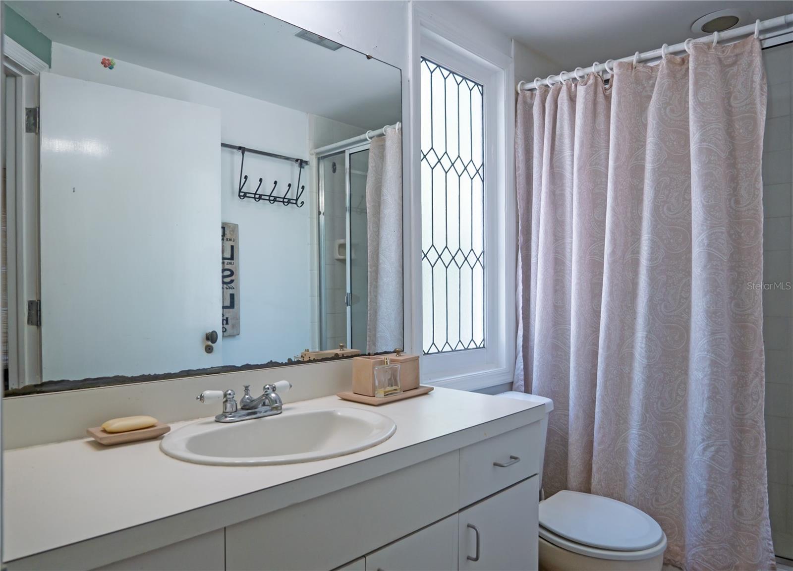Guest House Bathroom