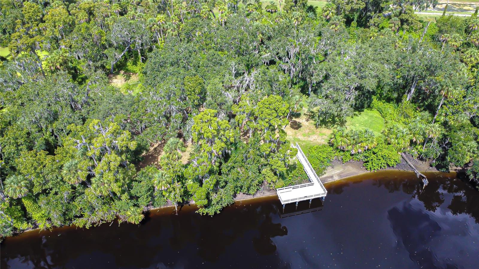Exclusive community fishing pier on the Alafia River.