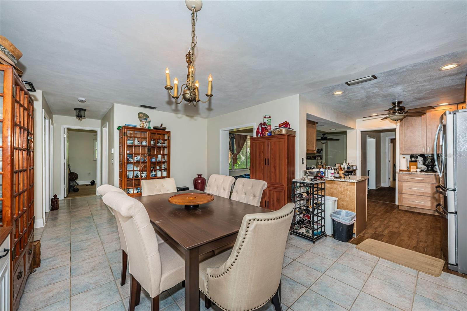 Dining room attached conveniently to kitchen
