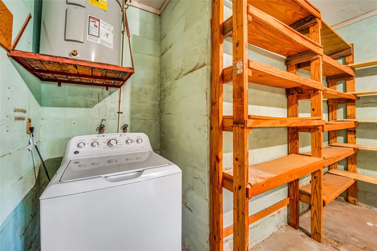 TB8528297