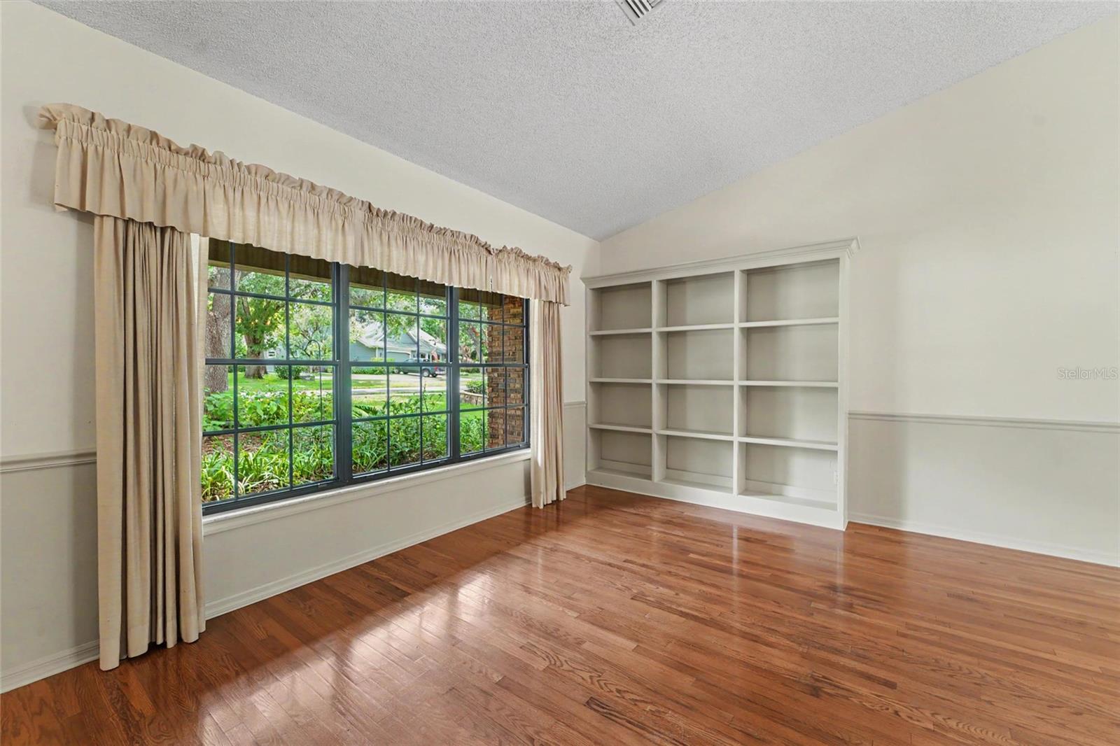 Built in bookcase