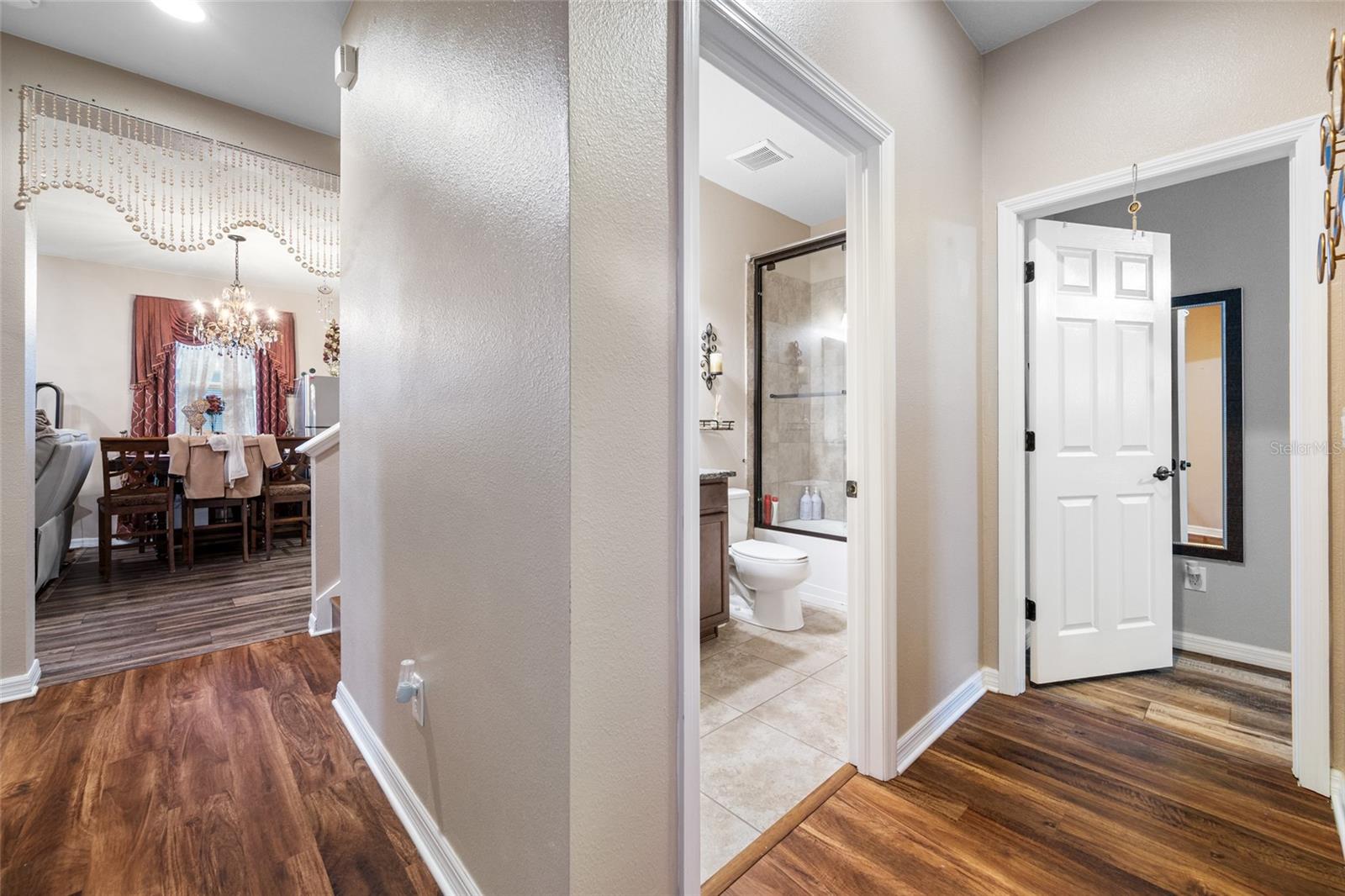 2nd Bathroom/Hallway