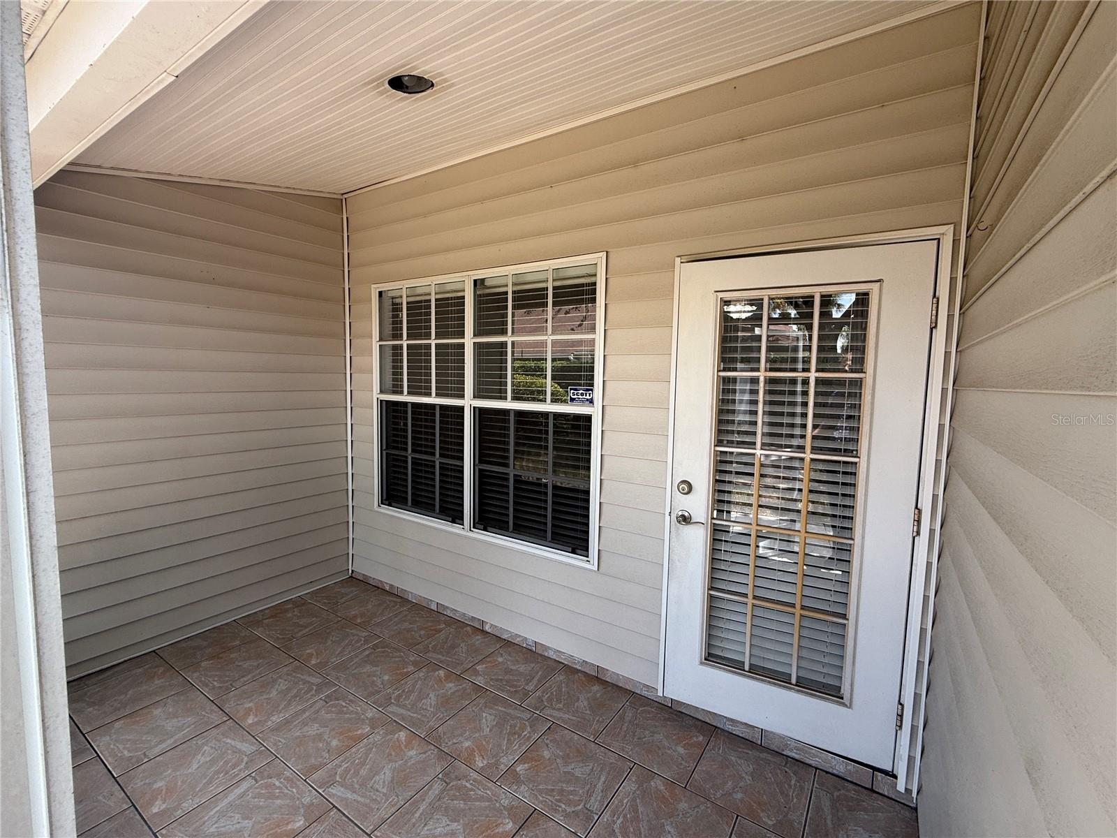 screened porch