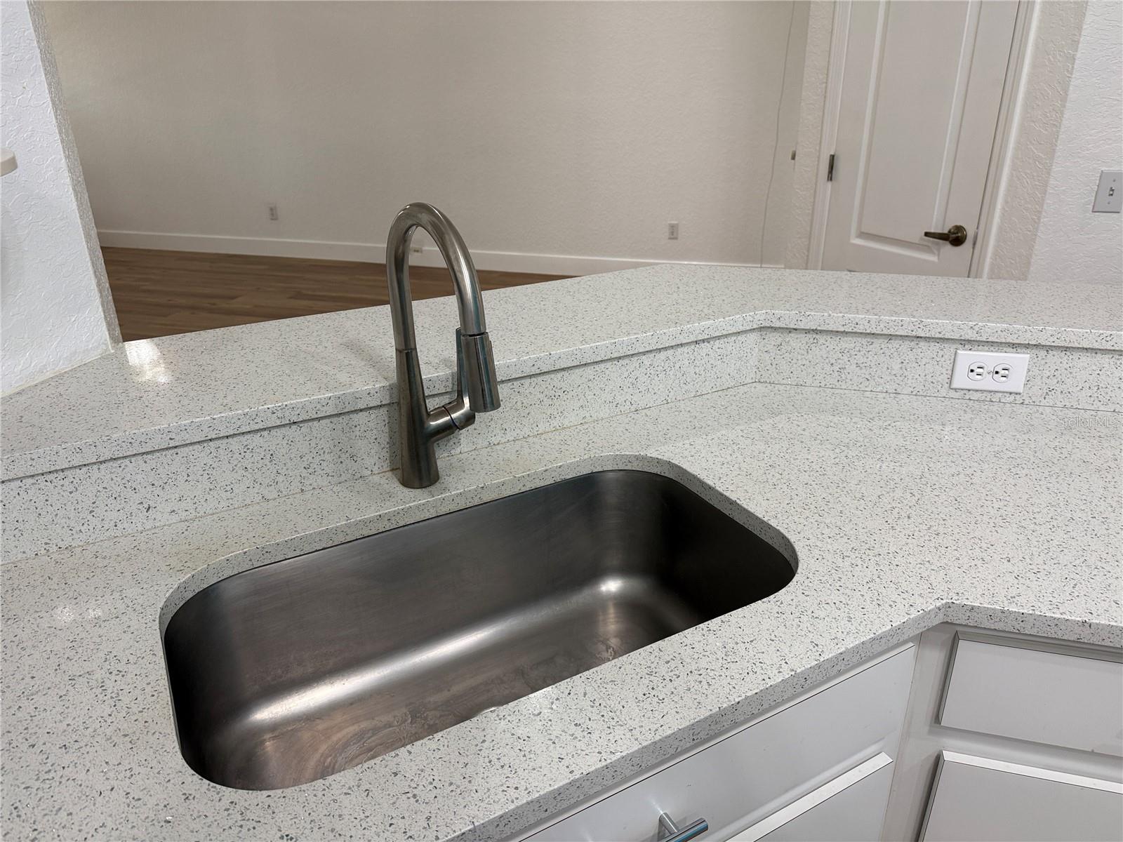 Beautiful Quartz tops.