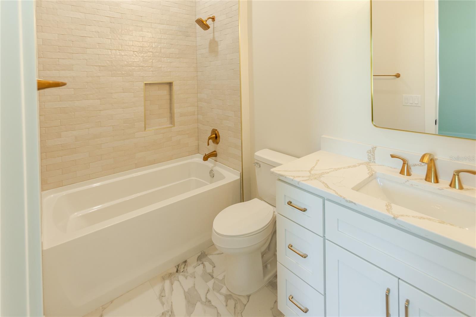 Bedroom 2 En-Suite