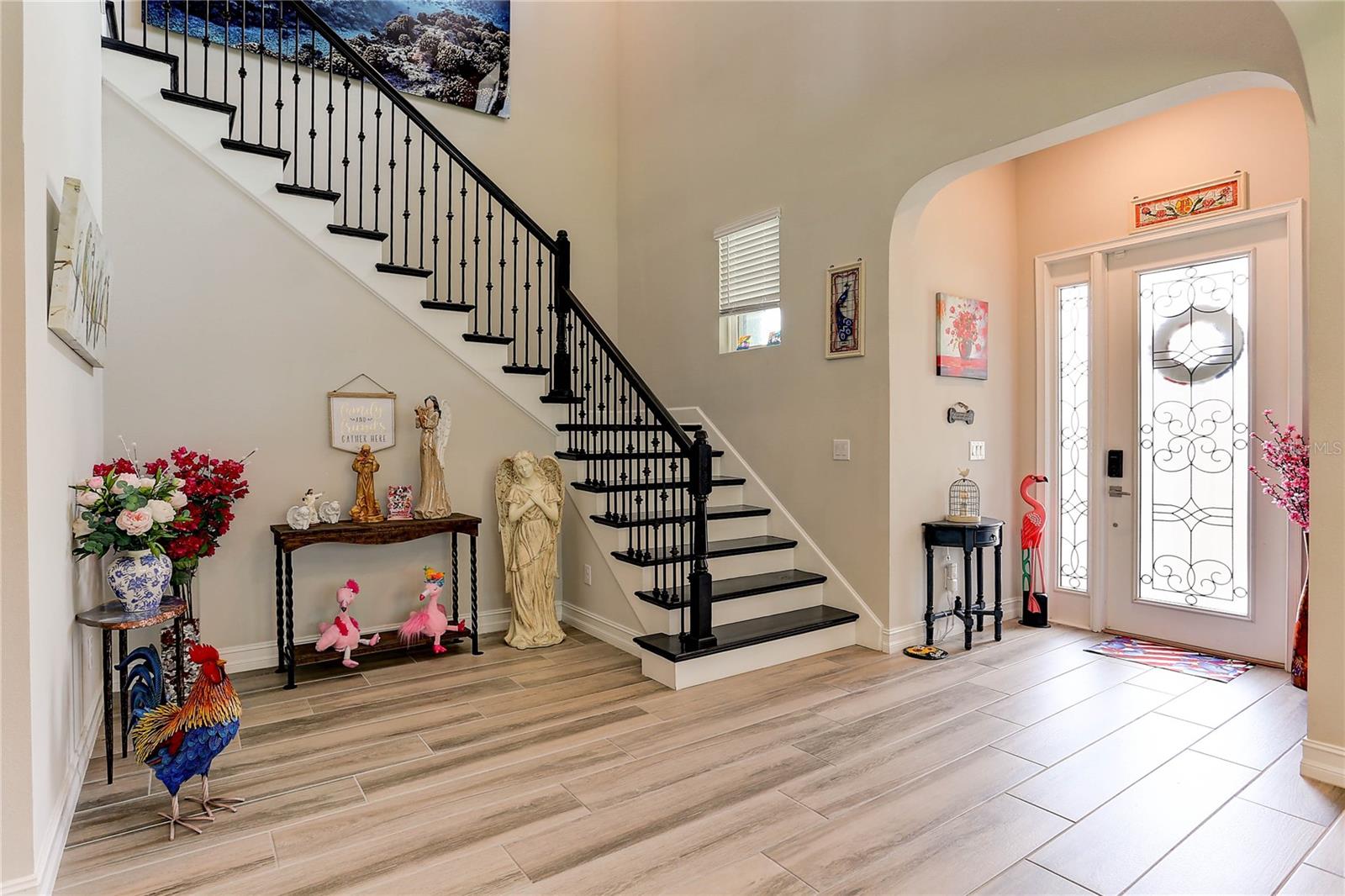 Front foyer and staircase