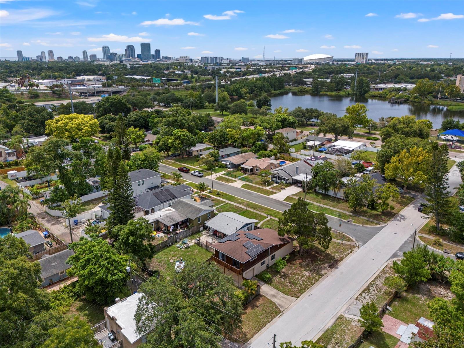 Close to Downtown St. Pete