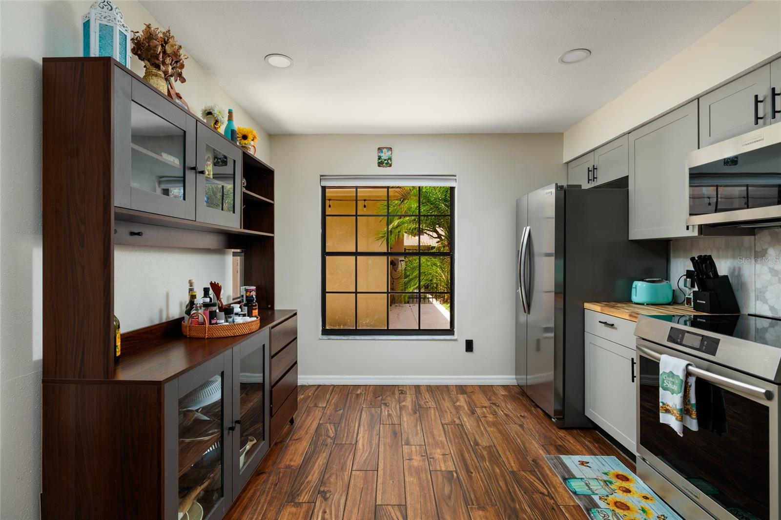 kitchen and front window to patio view